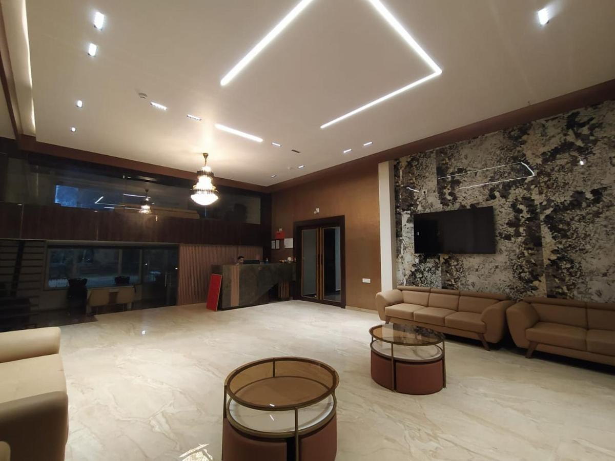 Flamingo Club And Resort Una 3 Km Away From Diu Check Post Exterior photo